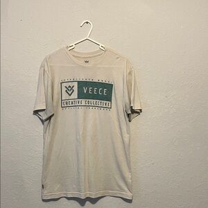Veece Creative Collective Men's Cream Graphic Tee
